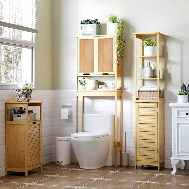 Meuble de rangement pour toilettes en bambou avec deux portes et étagère ouverte (23,1"x8,1"x68,4")